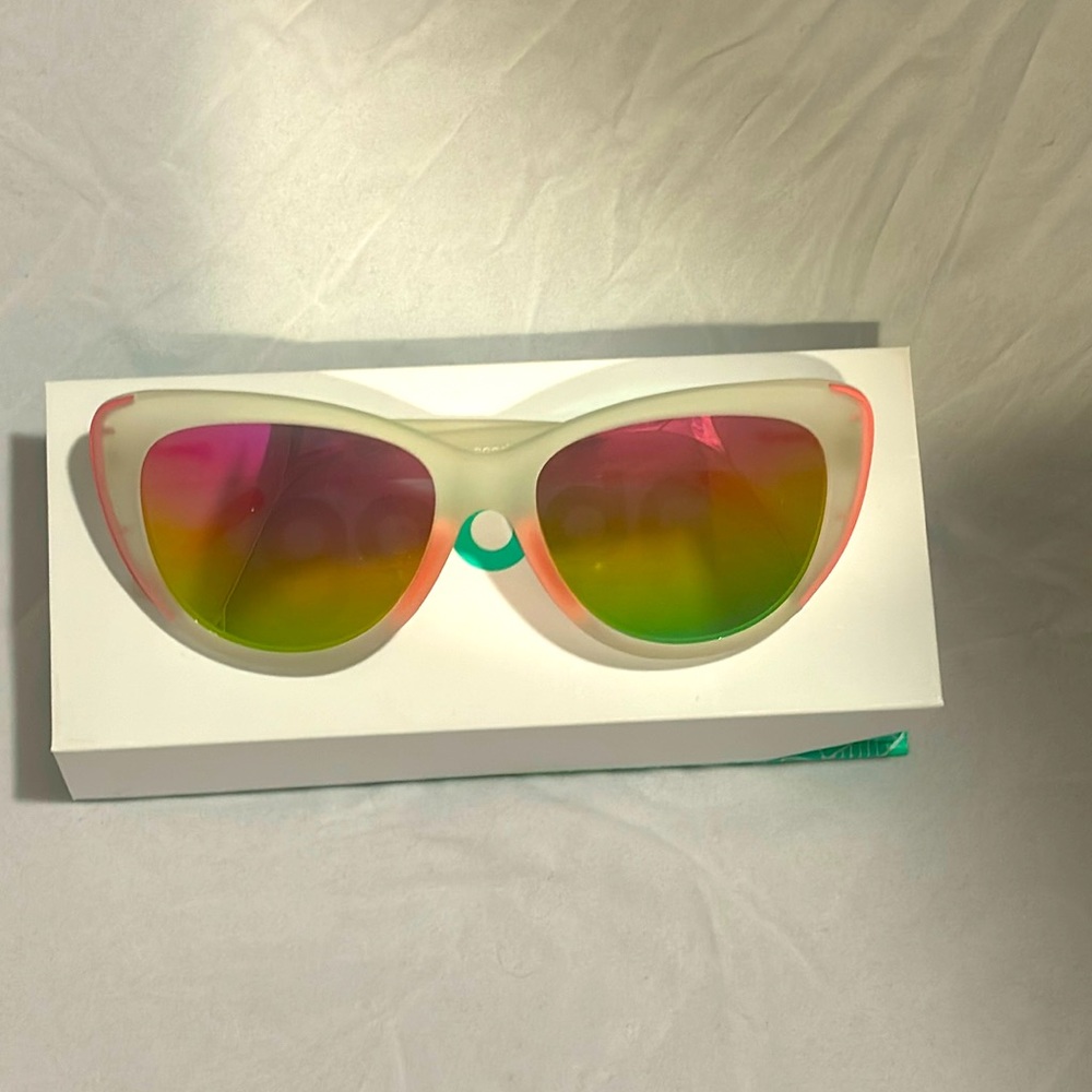 Goodr Runway sunglasses